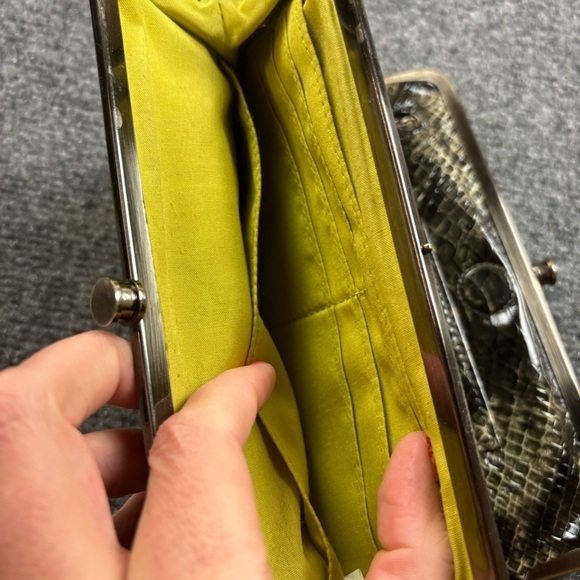 BILLABONG Women’s green snakeskin  wallet clutch - Picture 5 of 11